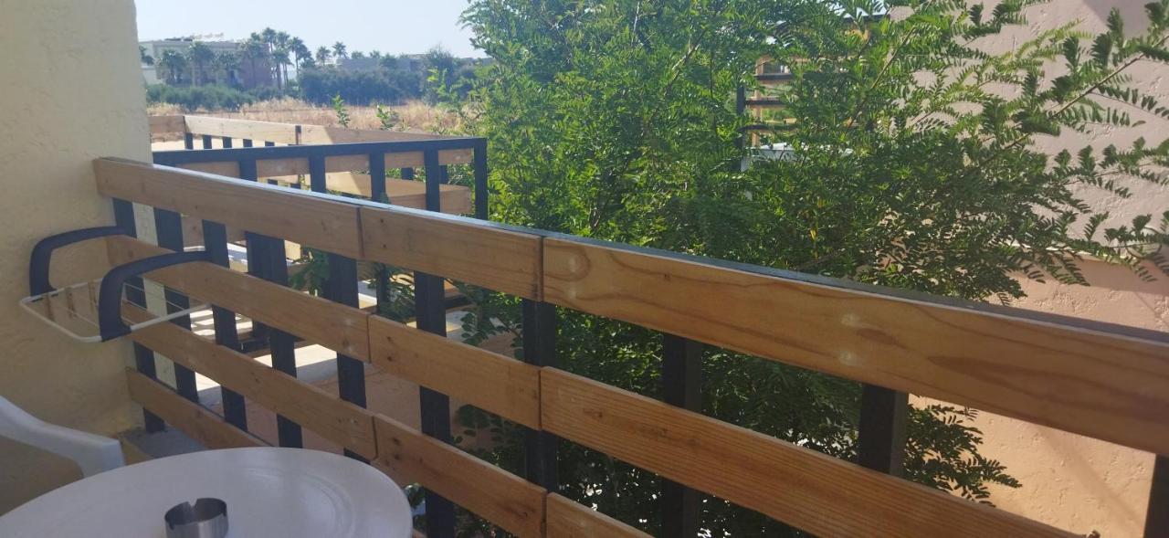Cleo Rooms 250M From The Beach Malia Exterior foto